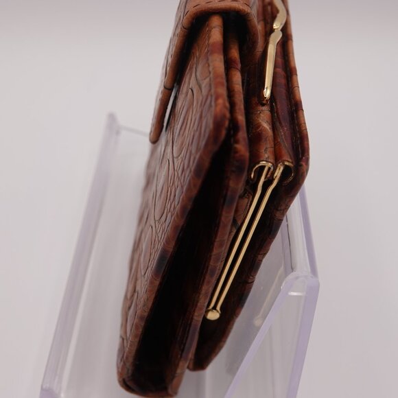 2 Brahmin Wallets One Small Kisslock and One Long Bi-Fold Wallet - Picture 5 of 14